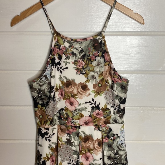 White vintage floral high low midi dress - Picture 4 of 9